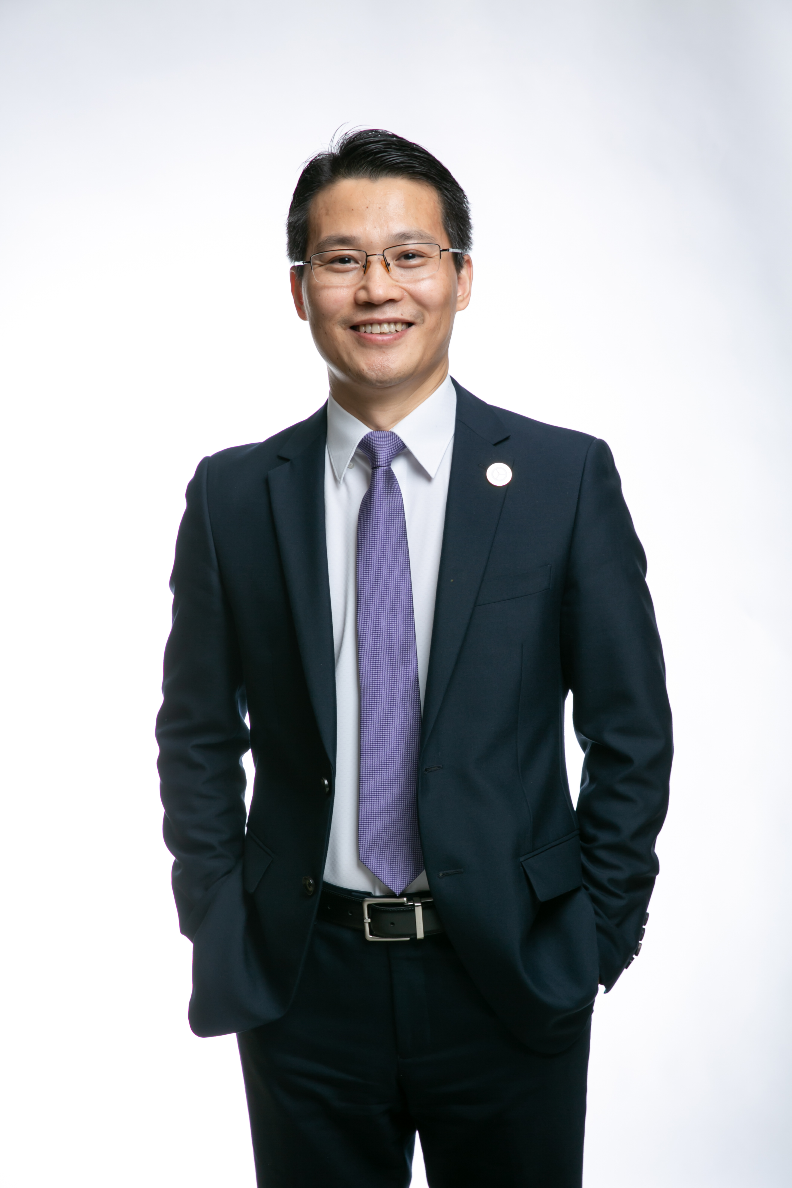 陈辉律师职业照